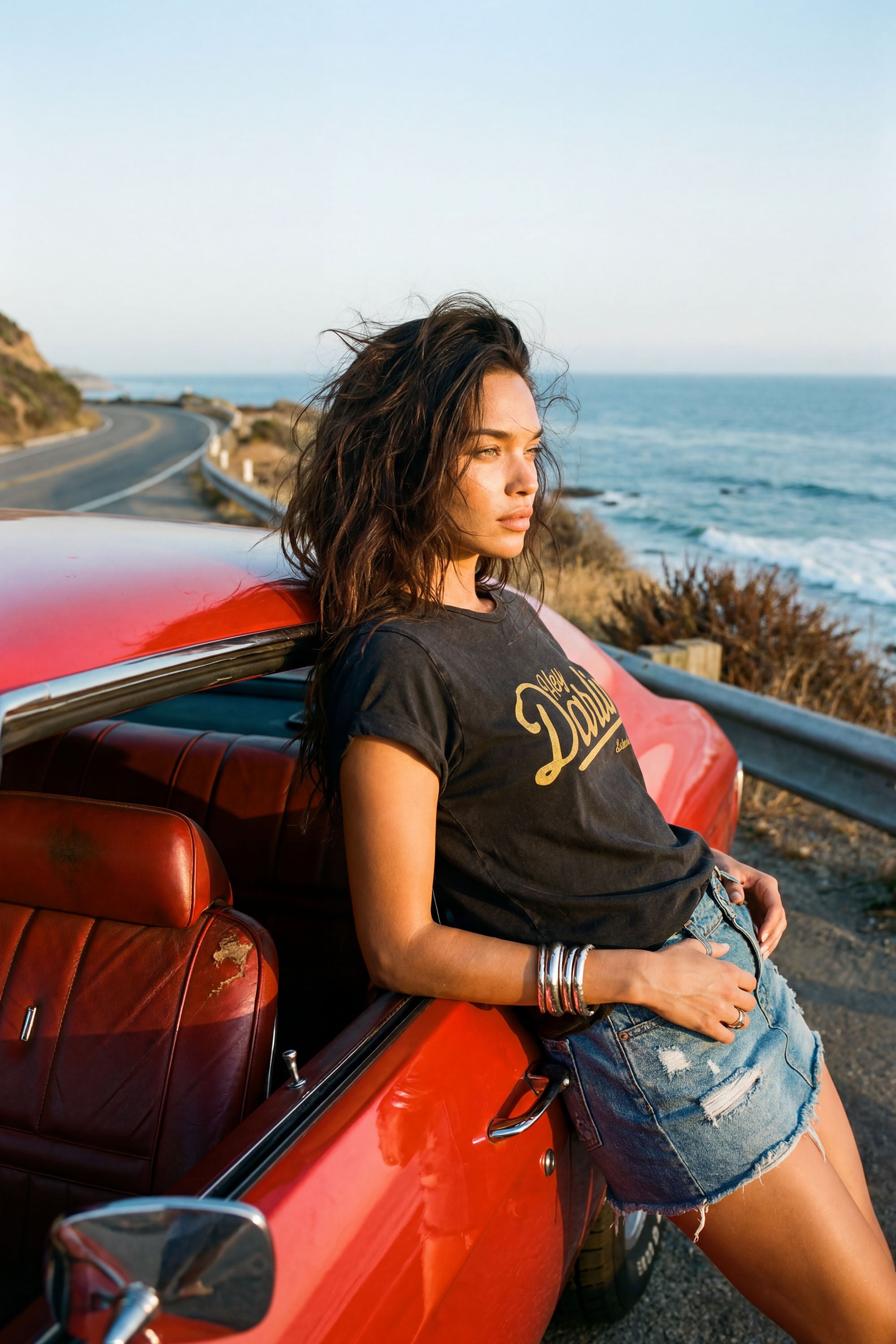 Eden Ashram Hey Darlin' Premium Rolled Sleeve T-Shirt